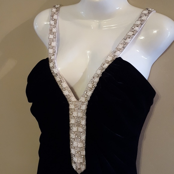 Black Velvet gown with White beaded straps - Picture 4 of 8
